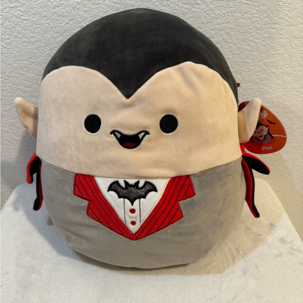 Vlad the Vampire Squishmallow Halloween edition 12”